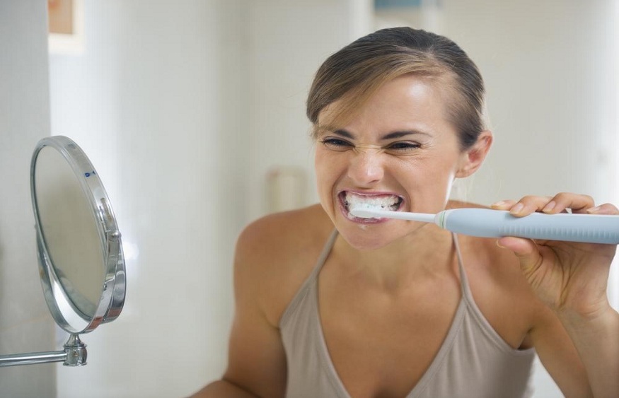 Guide on how to brush your teeth properly